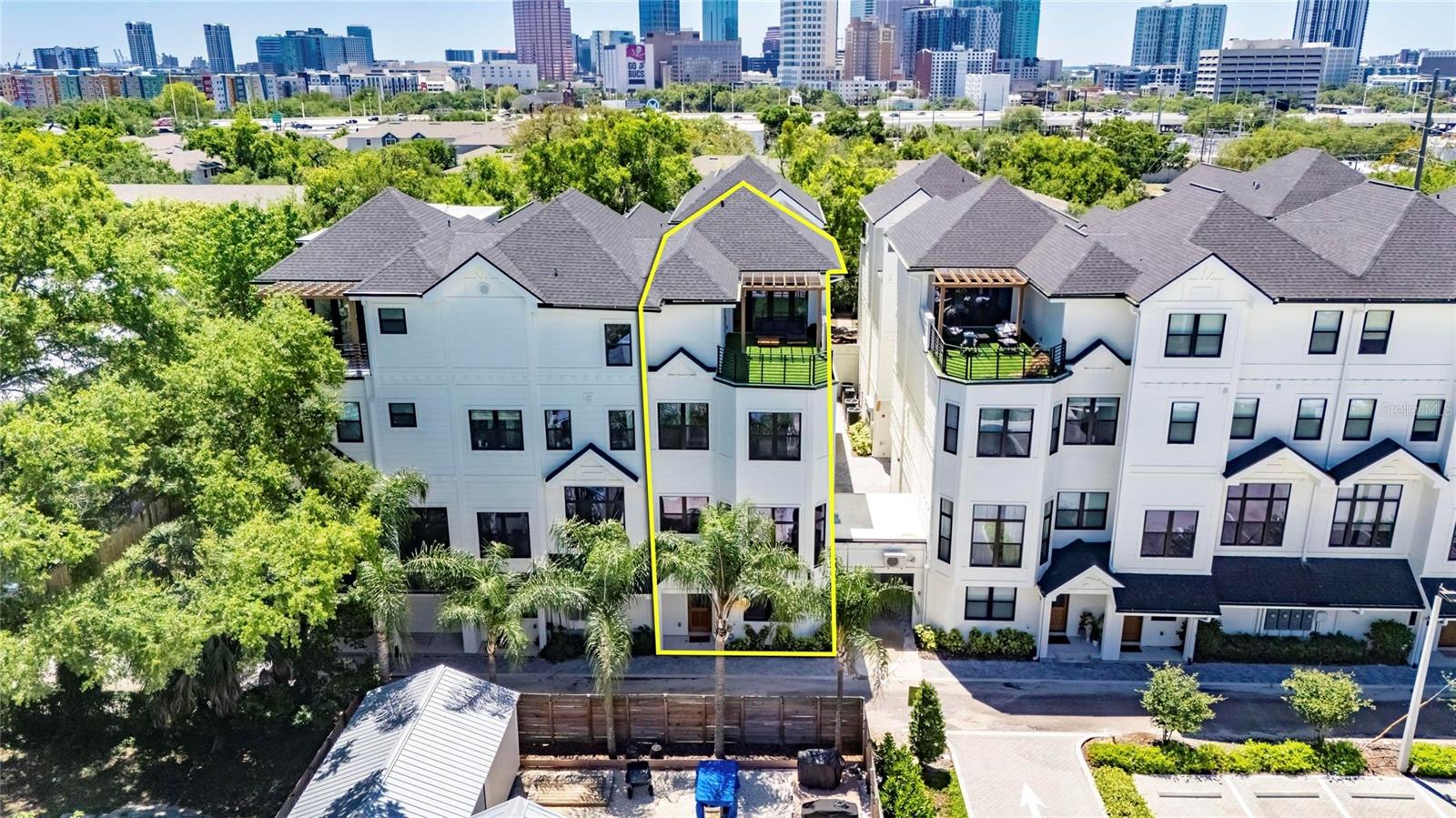 7TH & MORGAN TWNHMS - Residential