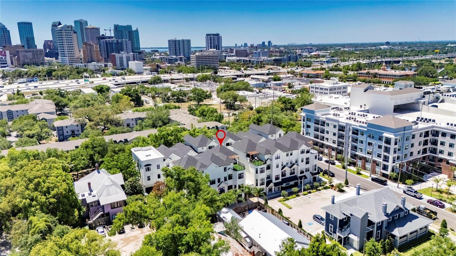 7TH & MORGAN TWNHMS - Residential