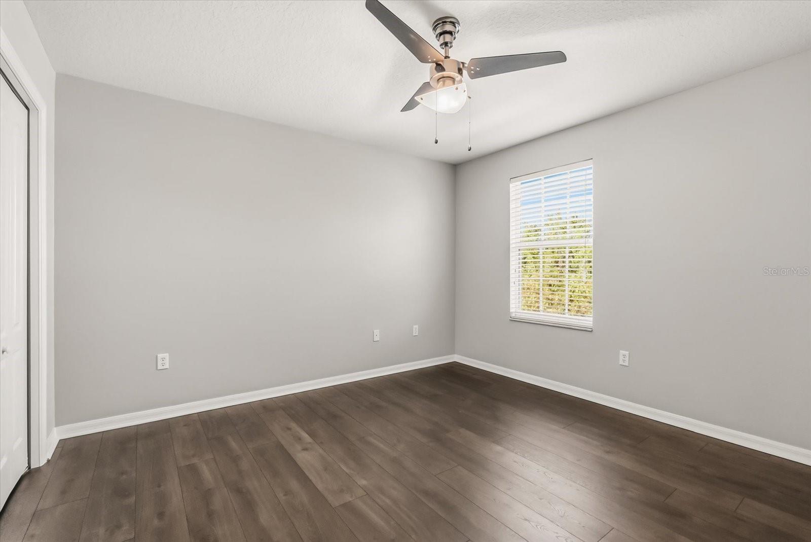 GROVE PK/STONE CREST A-E - Residential