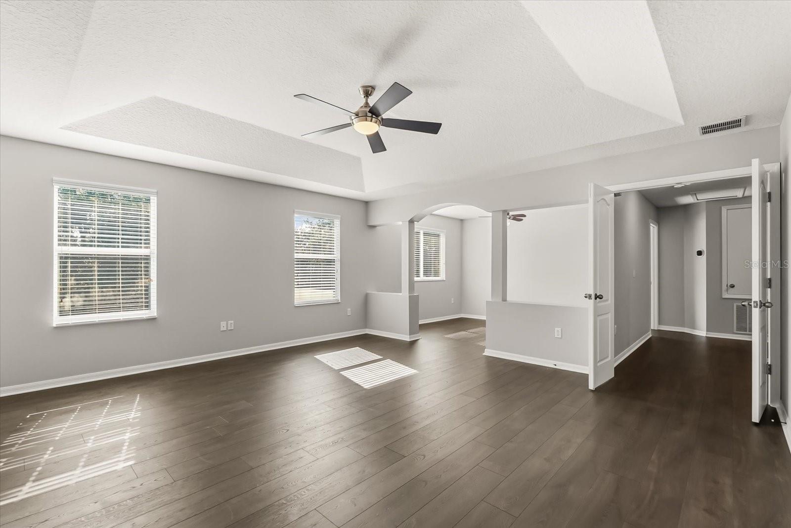 GROVE PK/STONE CREST A-E - Residential