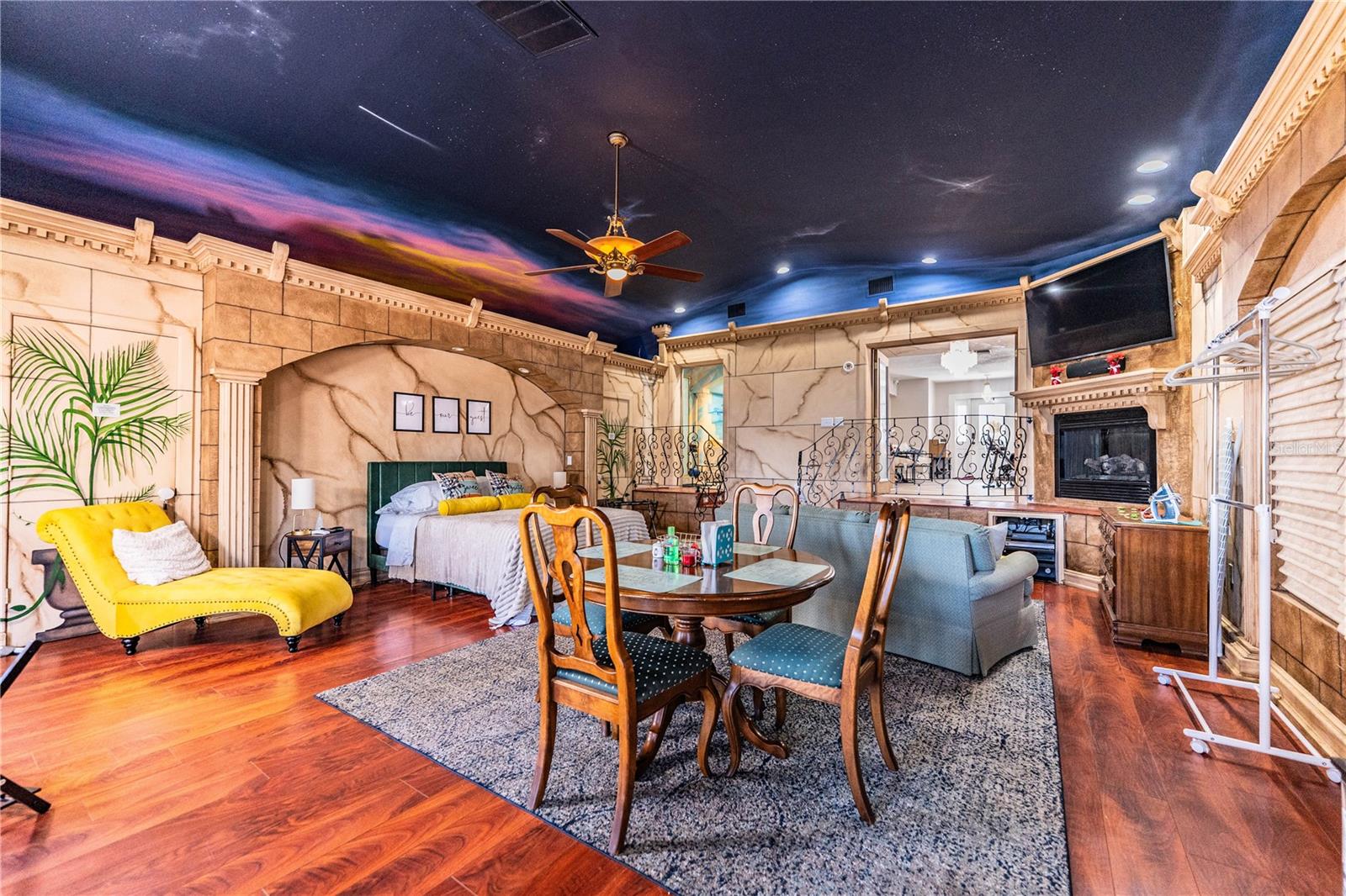 FLANIGAN C R SUB - Residential