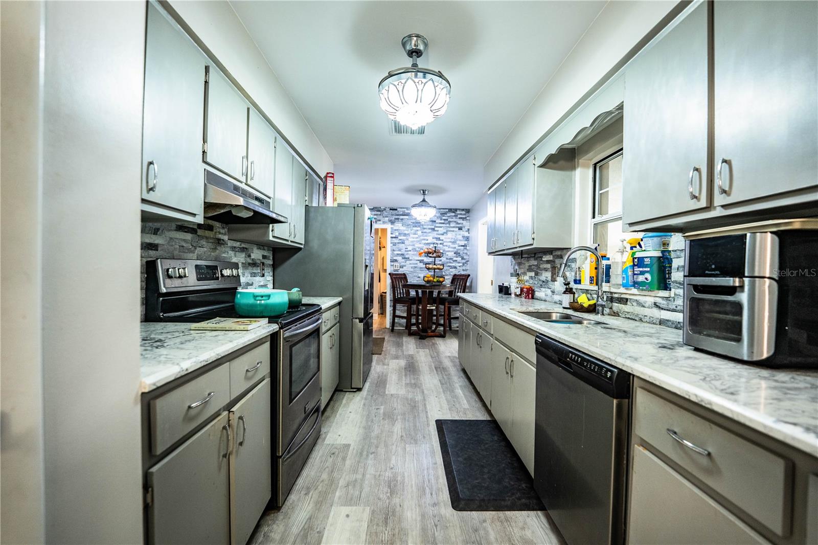 FLANIGAN C R SUB - Residential