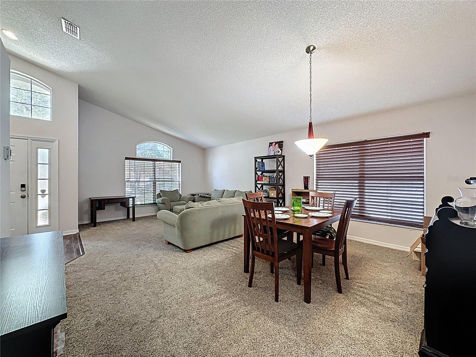 2365 PAULETTE DRIVE