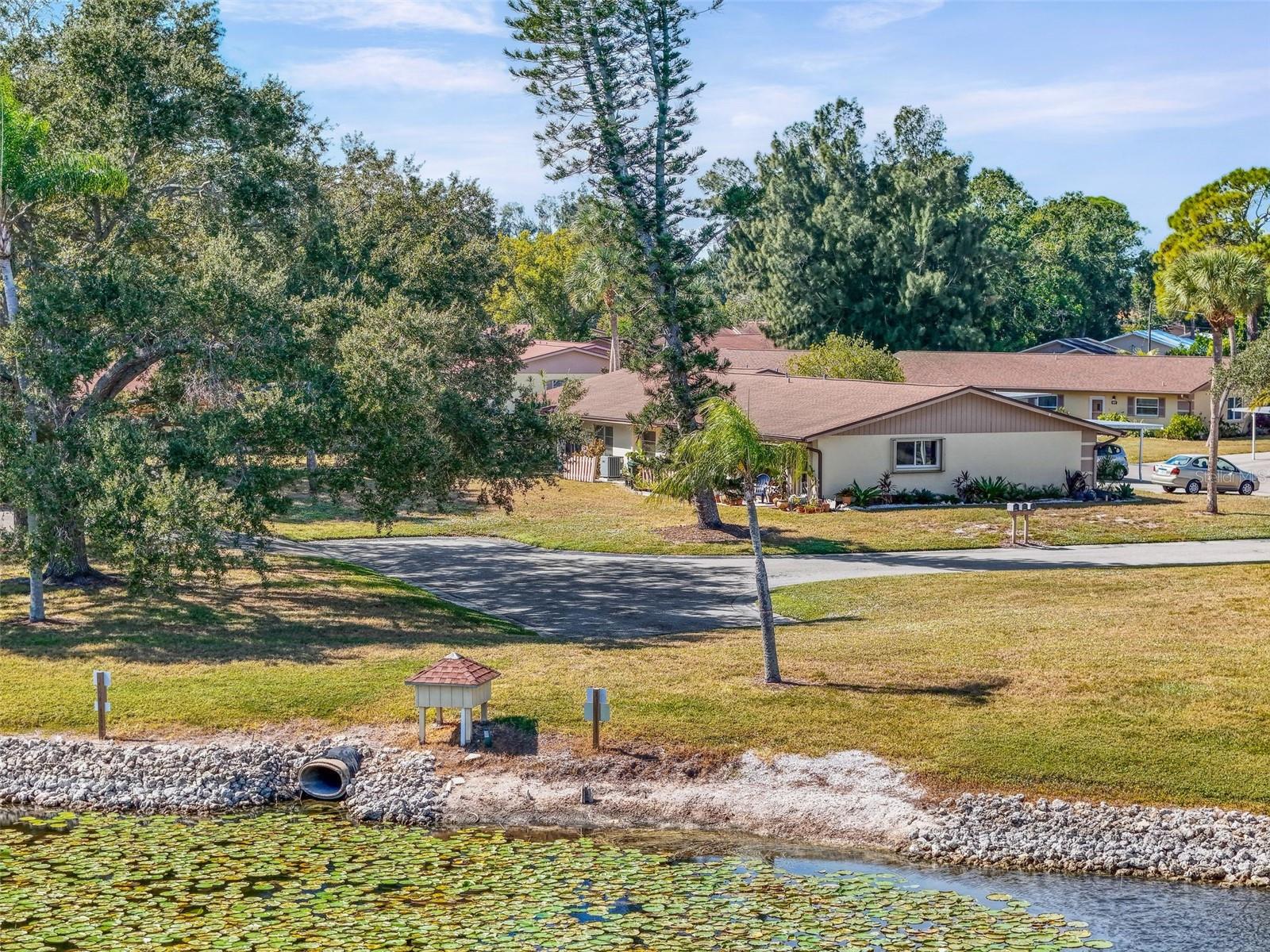 LAKE TIPPECANOE - Residential