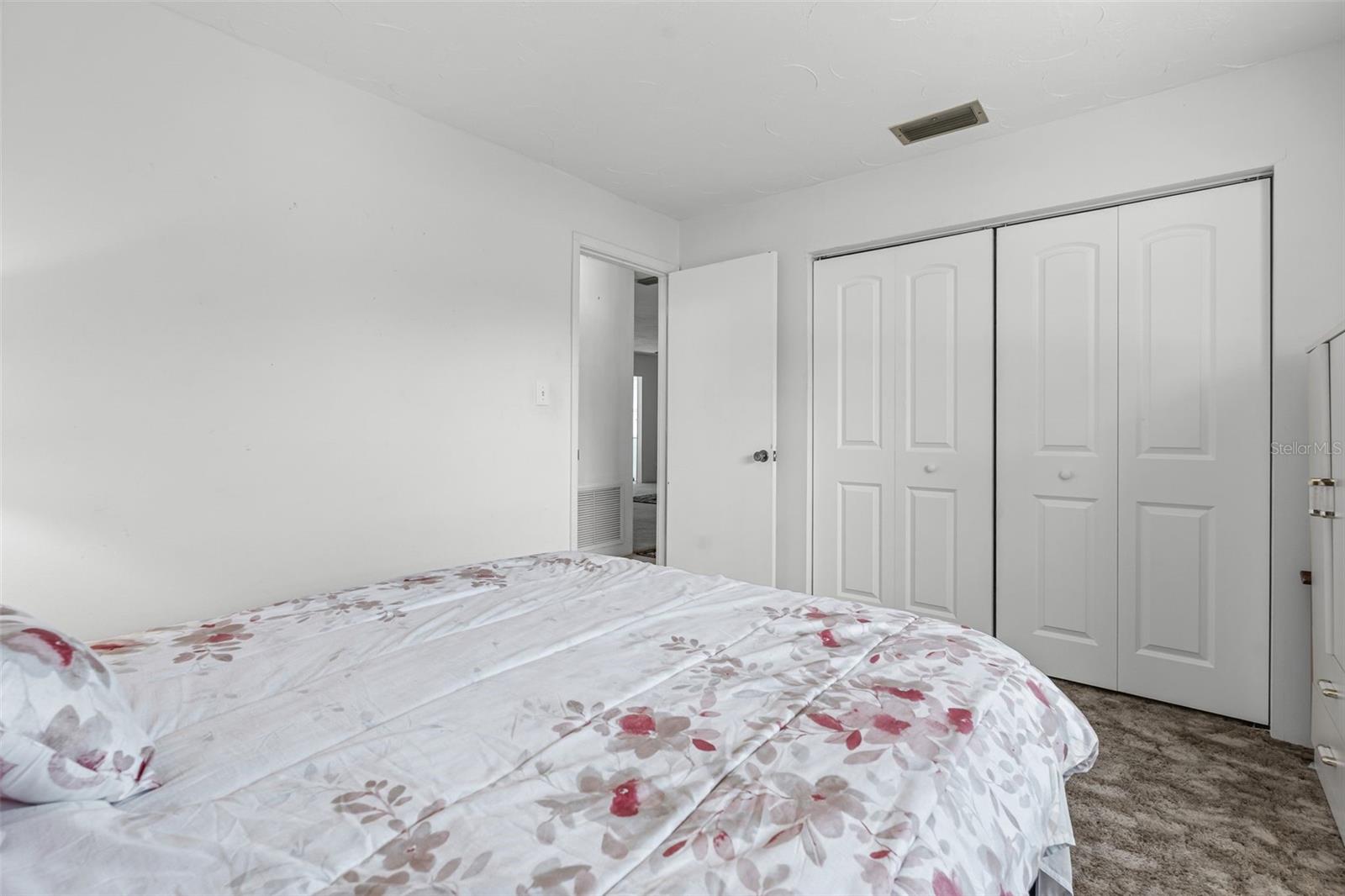 LAKE TIPPECANOE - Residential