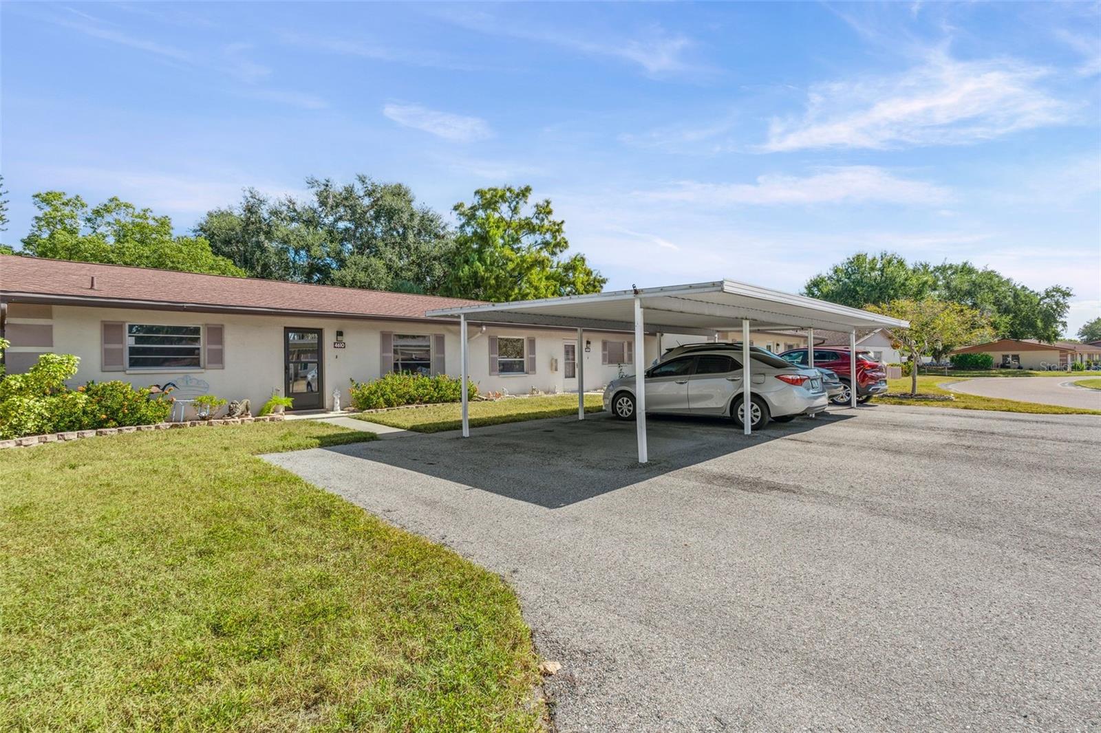 LAKE TIPPECANOE - Residential