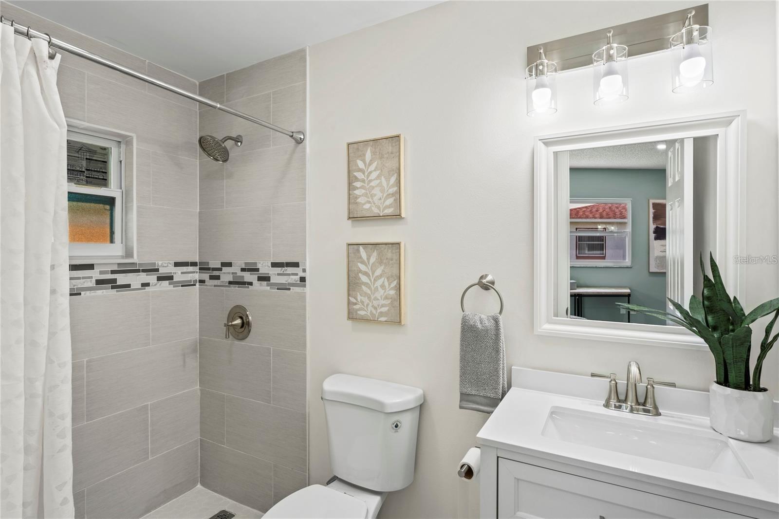 RIDGEWOOD - Residential