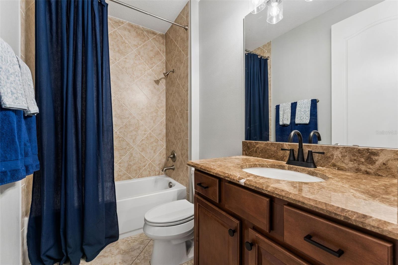 EAGLE CREEK - Residential