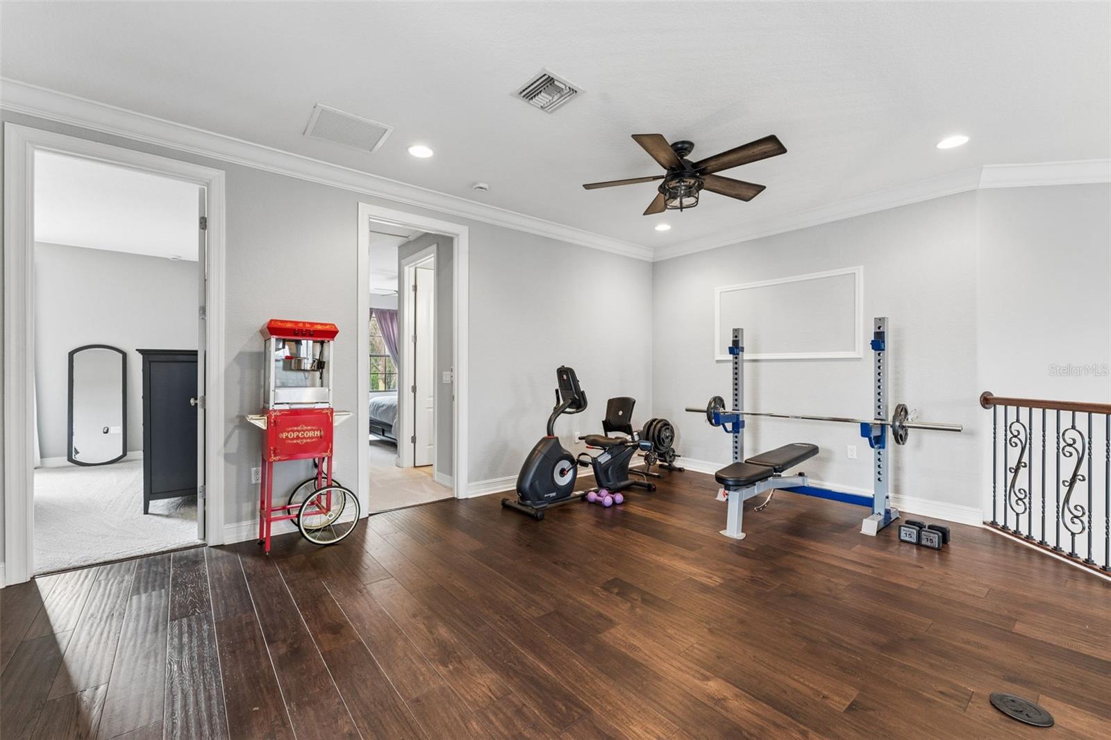 EAGLE CREEK - Residential