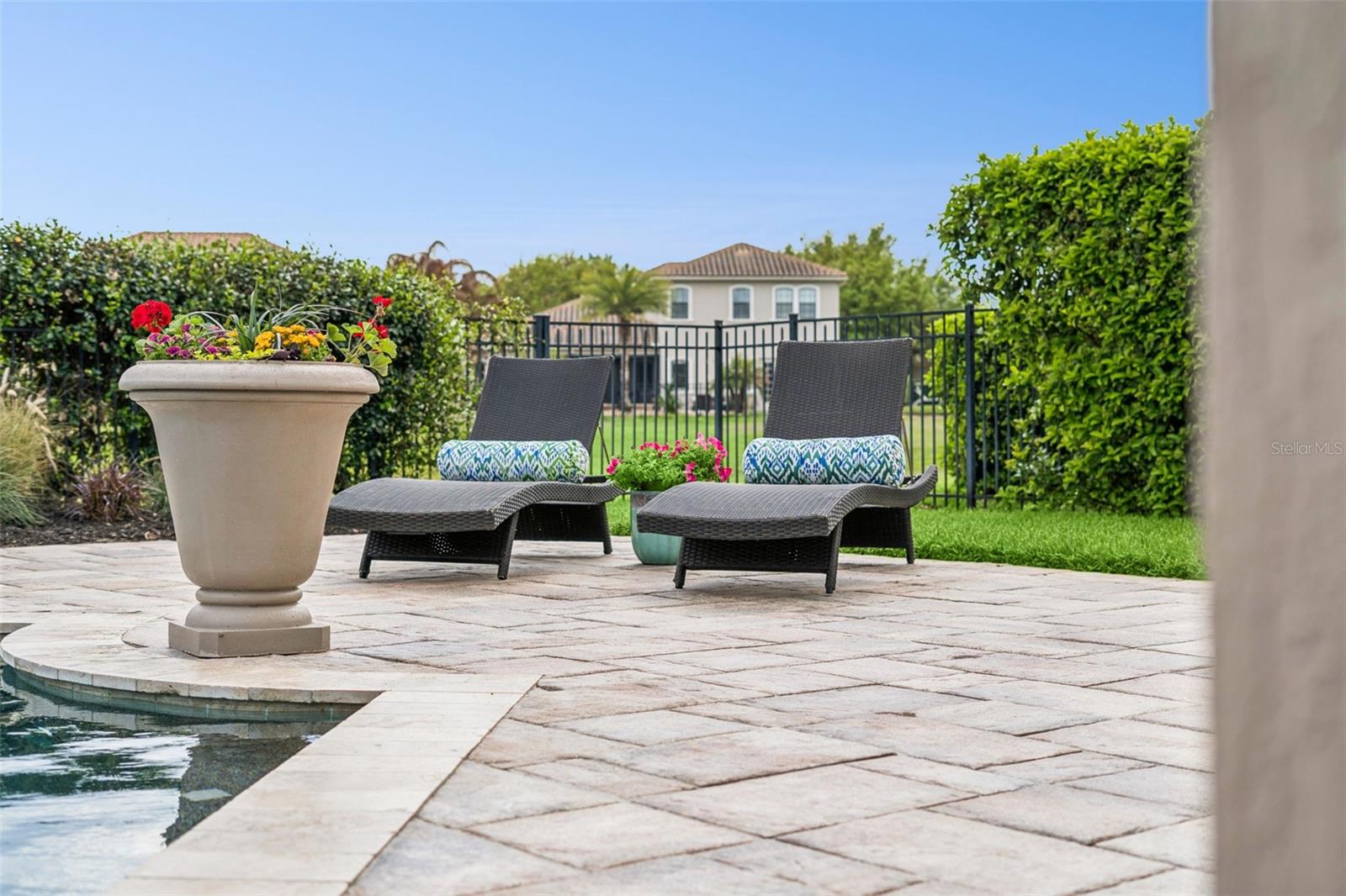 EAGLE CREEK - Residential