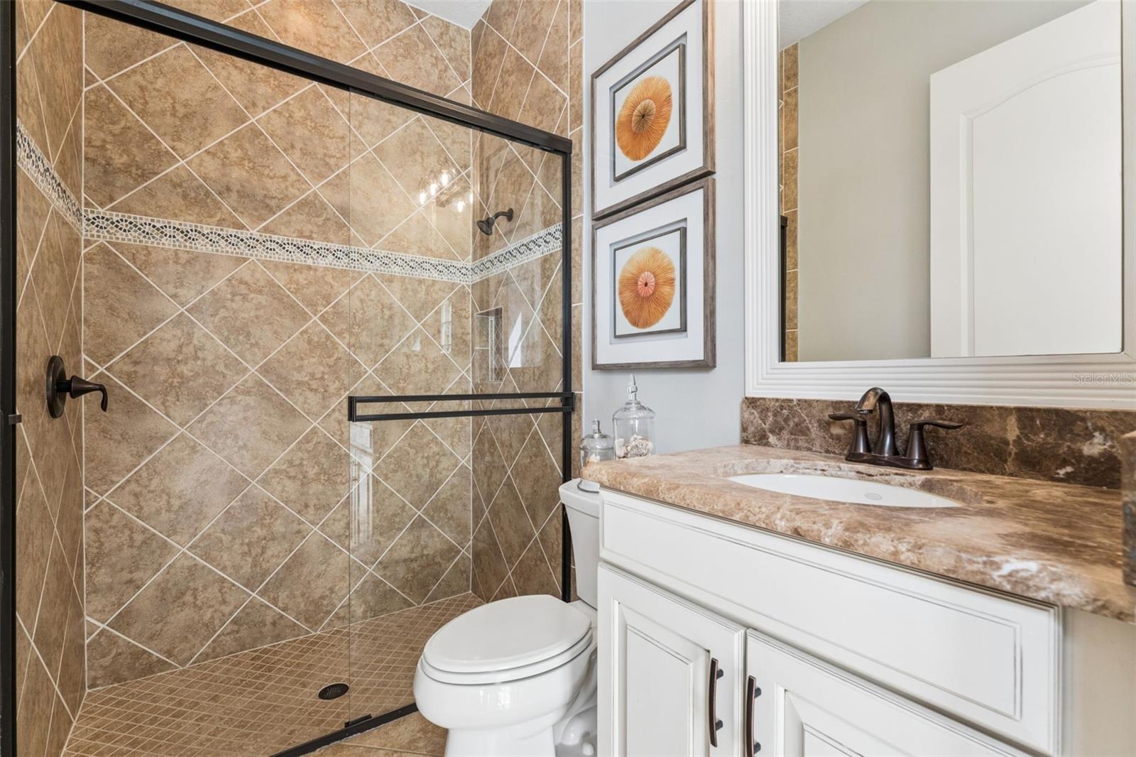 EAGLE CREEK - Residential