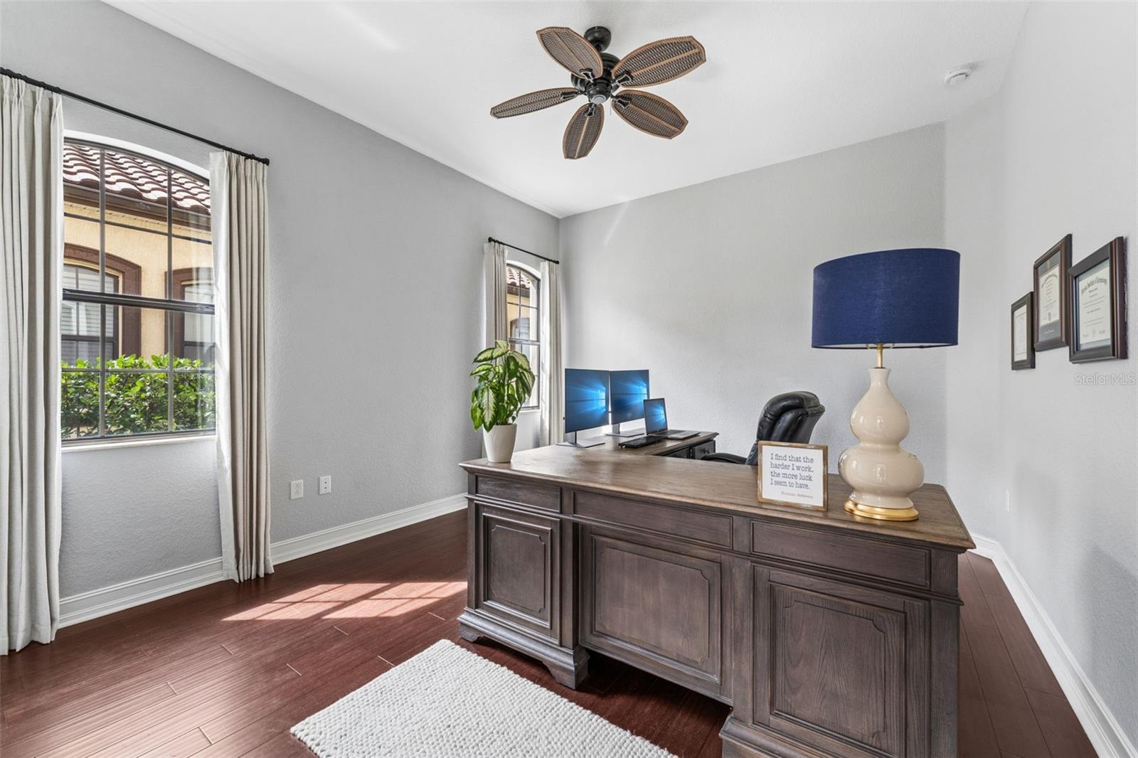 EAGLE CREEK - Residential