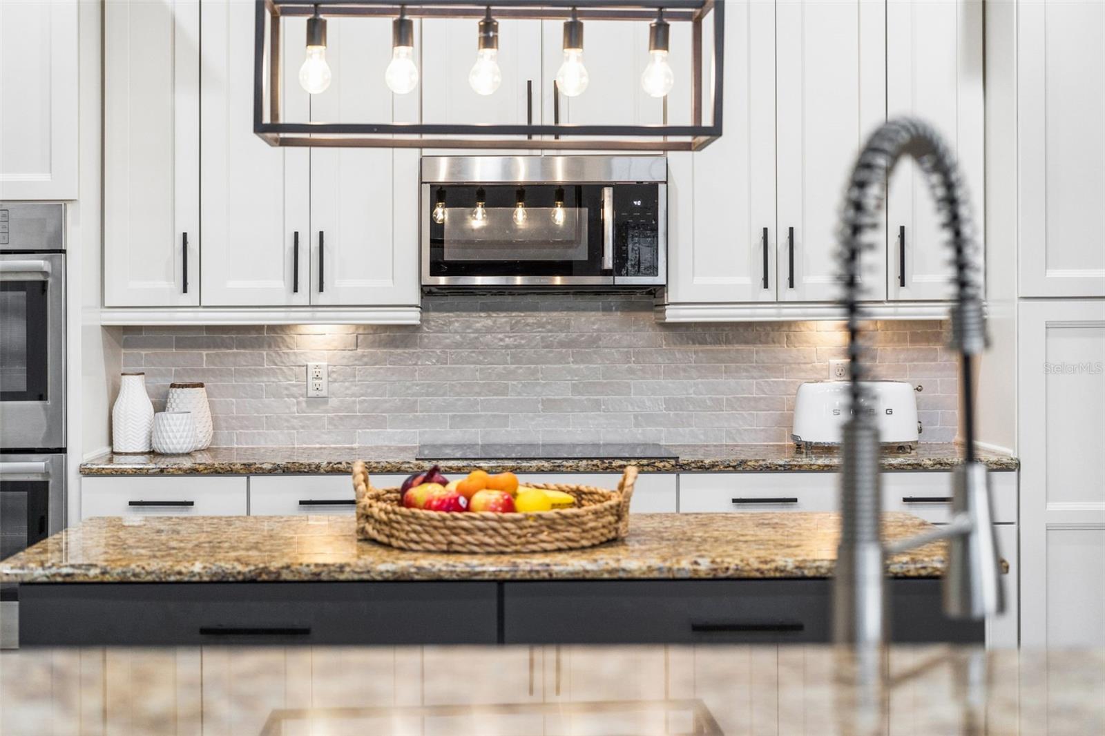 EAGLE CREEK - Residential