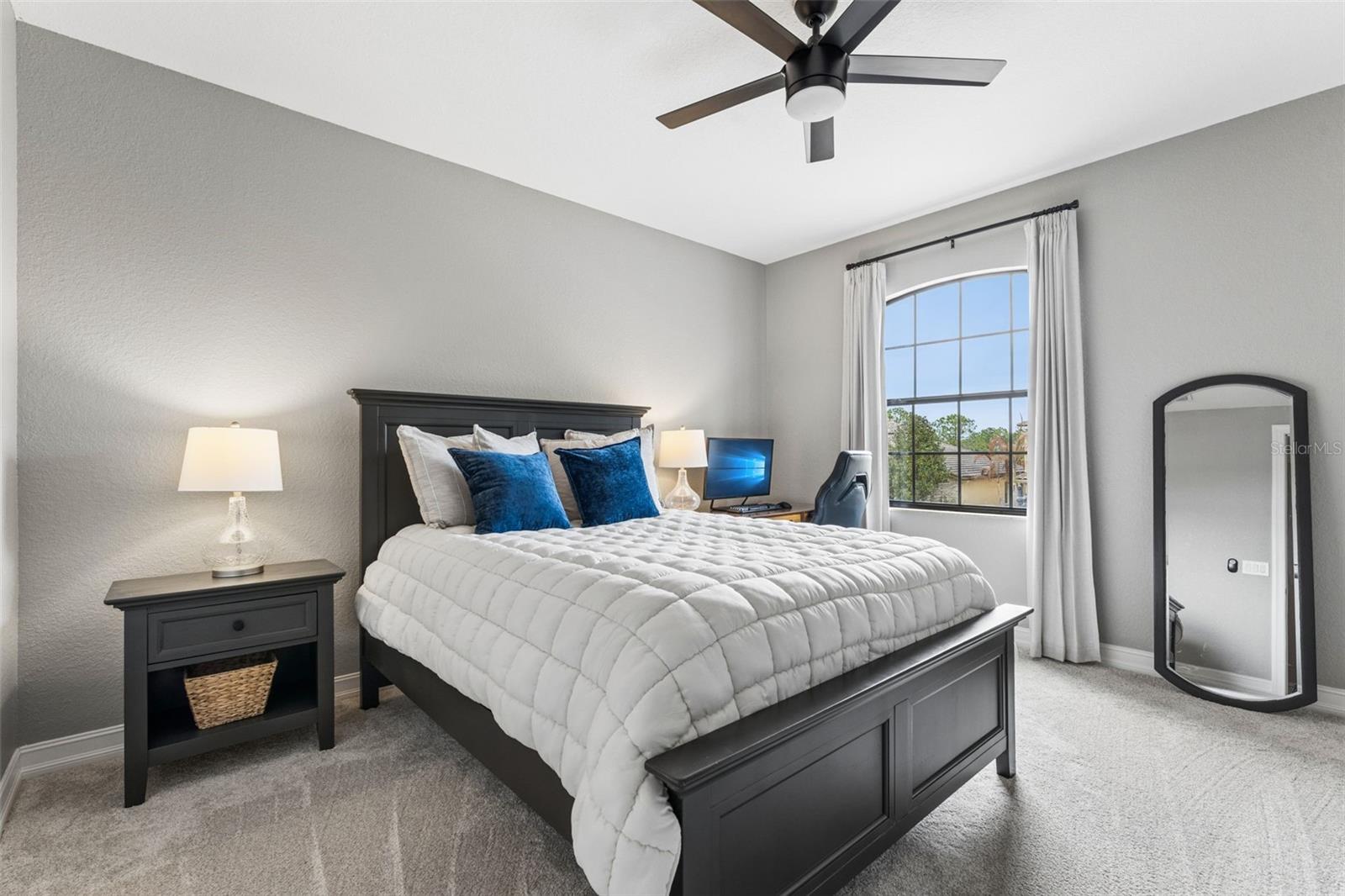 EAGLE CREEK - Residential