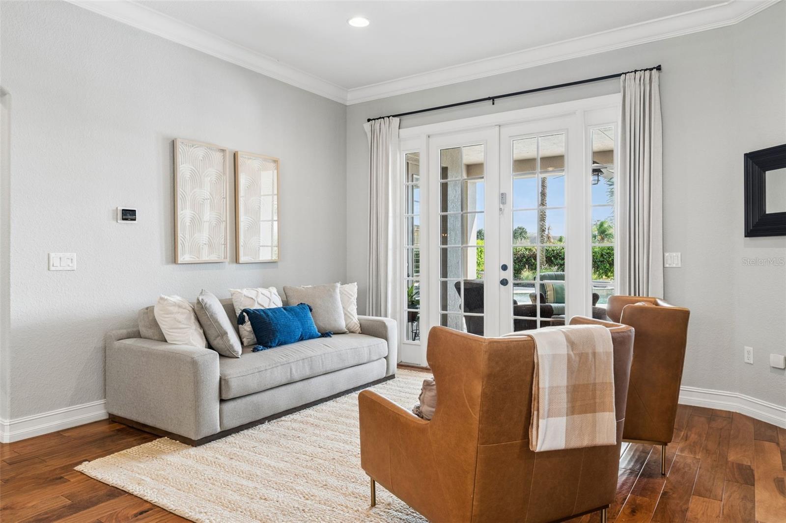 EAGLE CREEK - Residential