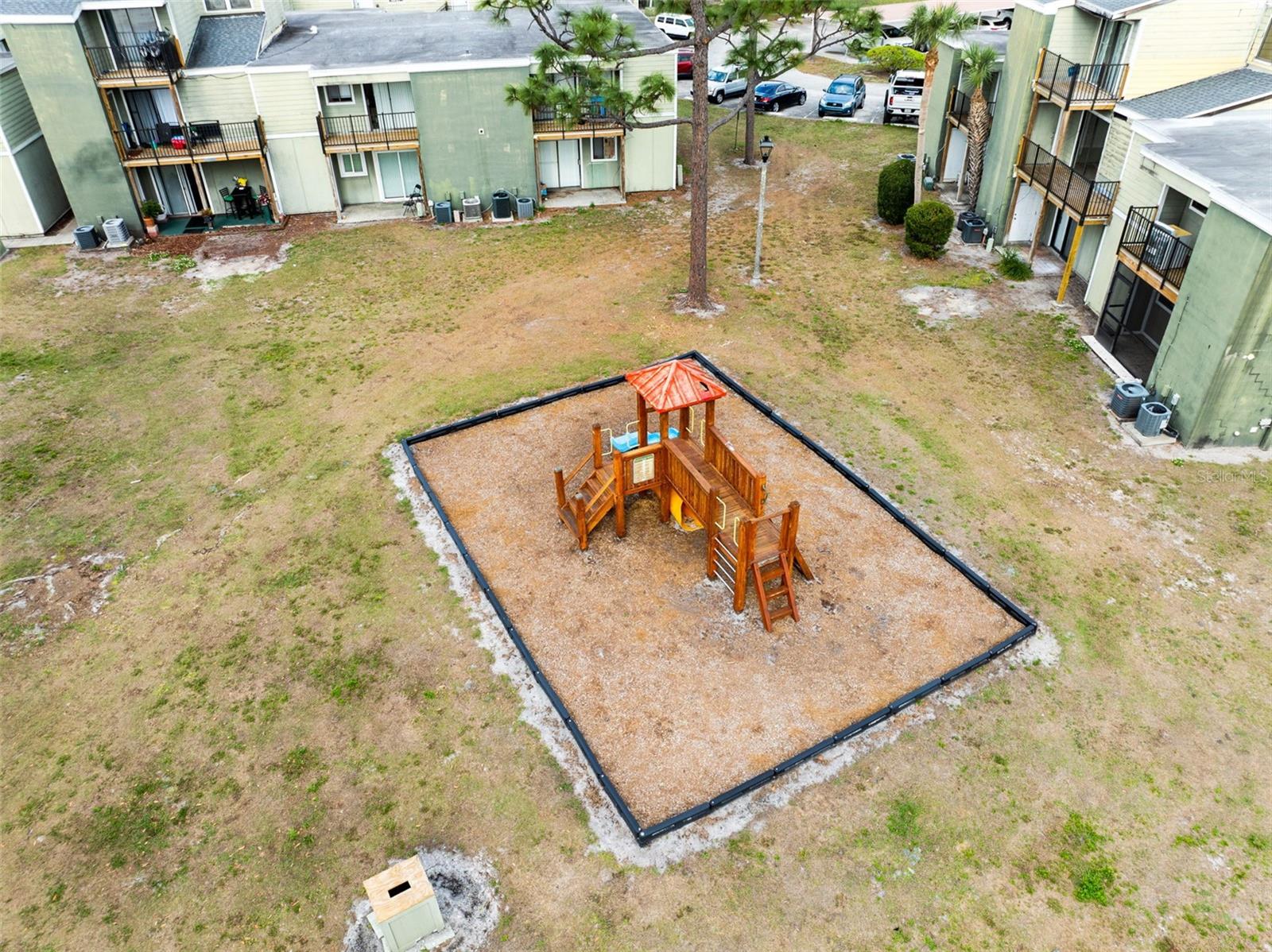 WINTER PARK WOODS CONDO - Residential