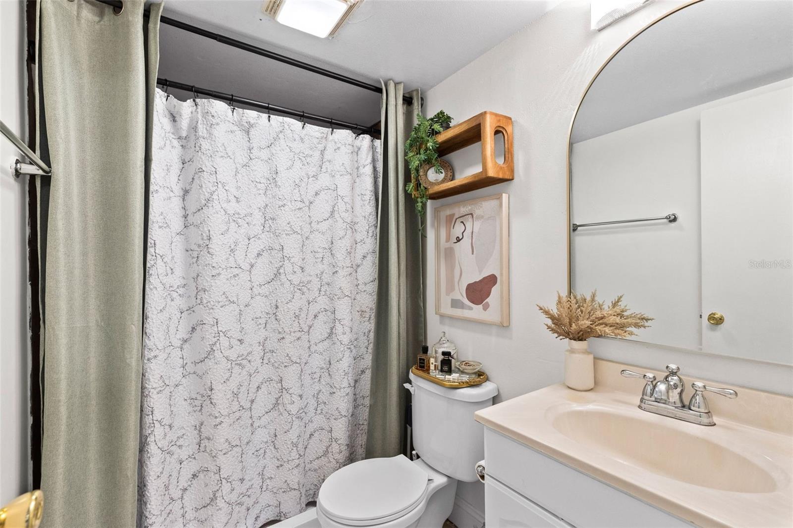 WINTER PARK WOODS CONDO - Residential