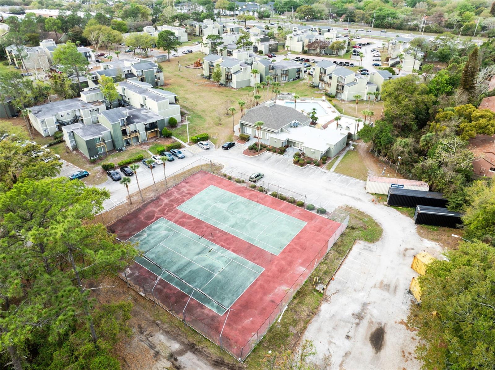 WINTER PARK WOODS CONDO - Residential