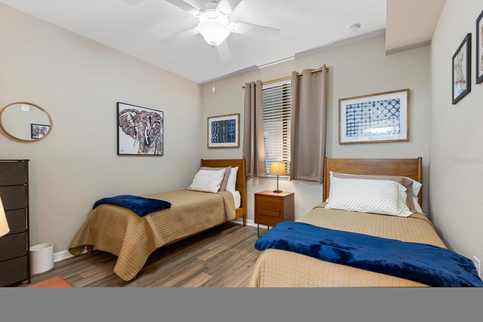 LAKEWOOD NATIONAL - Residential Lease