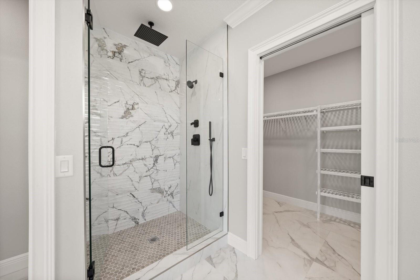 LA BRISA DEL MAR CONDO - Residential