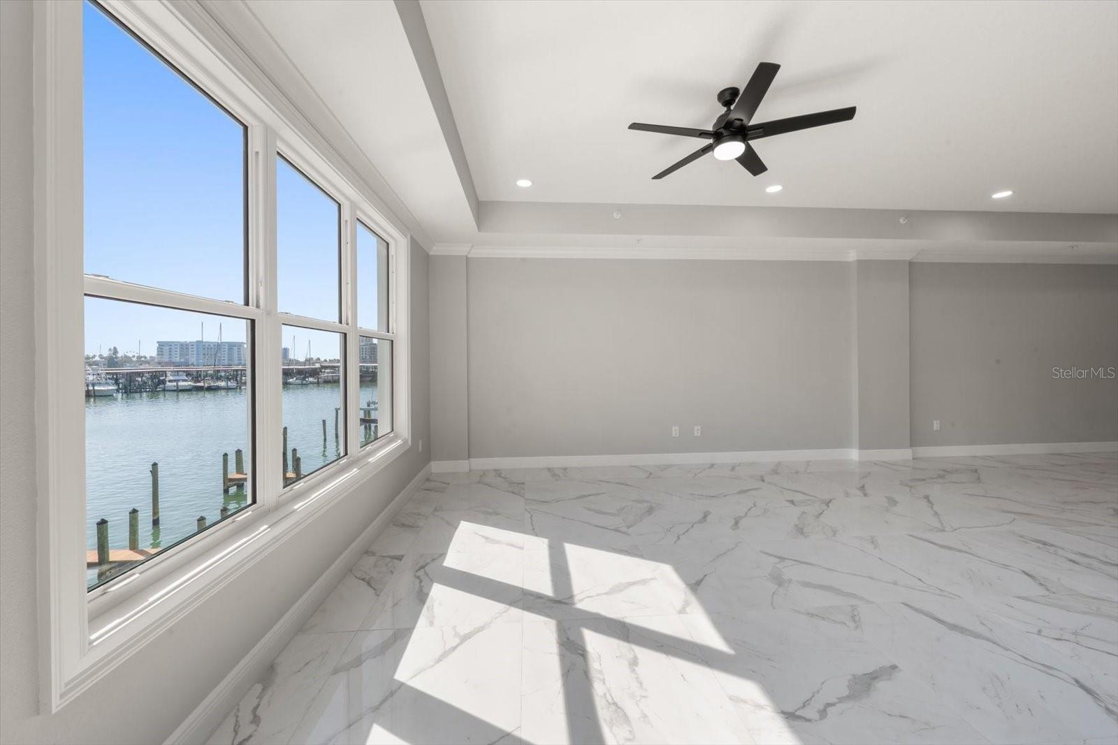 LA BRISA DEL MAR CONDO - Residential