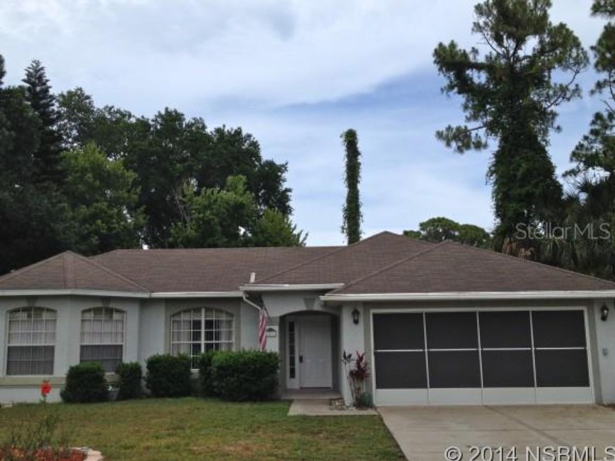 BEAUTIFUL 3BR/2BA POOL HOME! THIS HOME ON TRIPLE LOT FEATURES MANY CUSTOM DETAILS INCLUDING ARCHWAYS, PLANT SHELVES, BAY WINDOW AND GORGEOUS MASTER SUITE WITH TRAY CEILING. FORMAL LIVING AND DINING ROOM ALONG WITH CENTRALLY LOCATED KITCHEN ARE GREAT FOR ENTERTAINING WHEN NOT IN THE HEATED, SCREENED, IN-GROUND POOL! ;Water: City