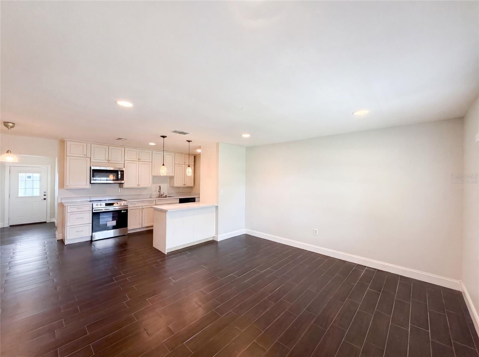 4147 WILLOW SOUTH DRIVE