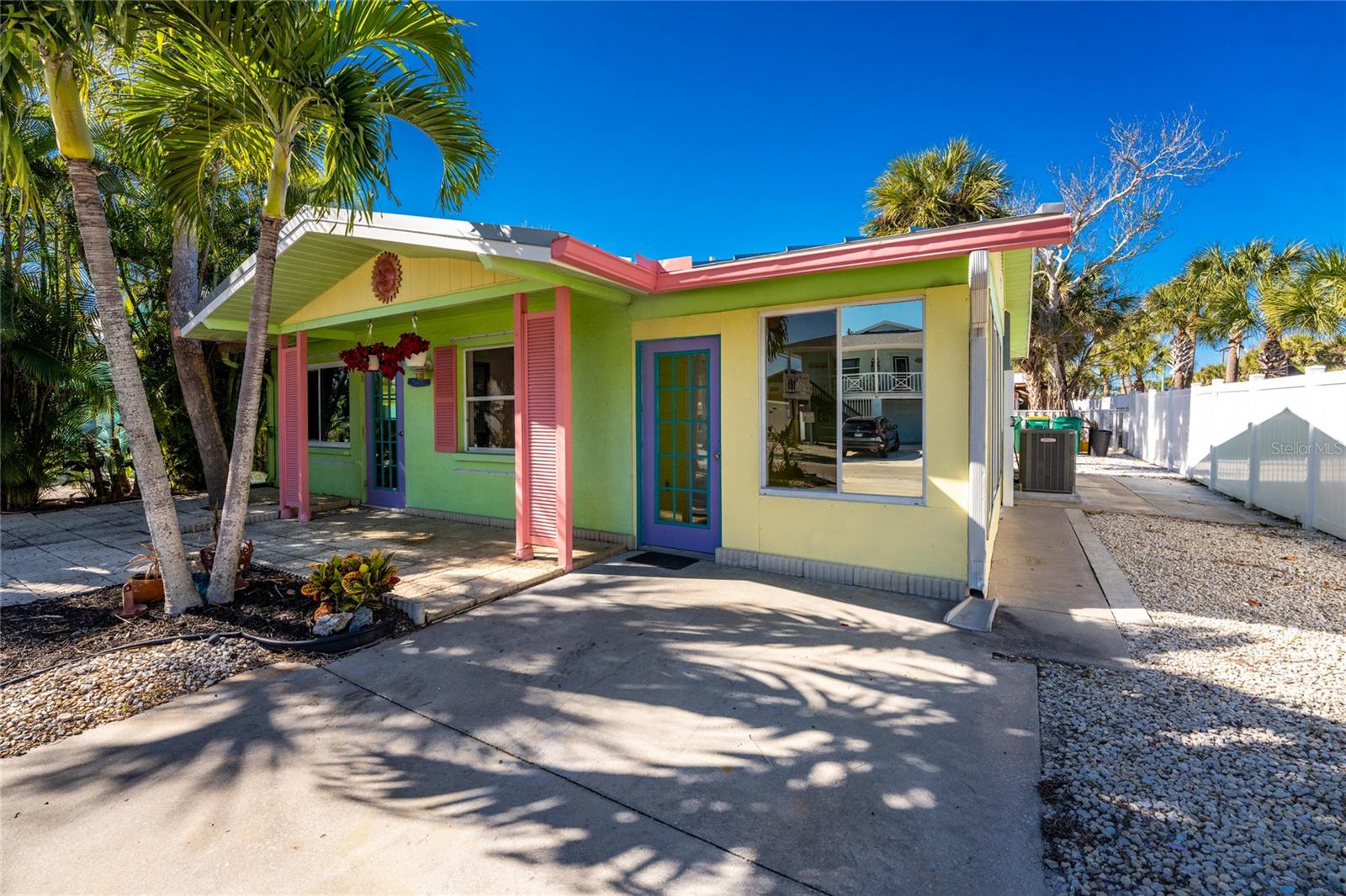 S J CHADWICKS - Residential