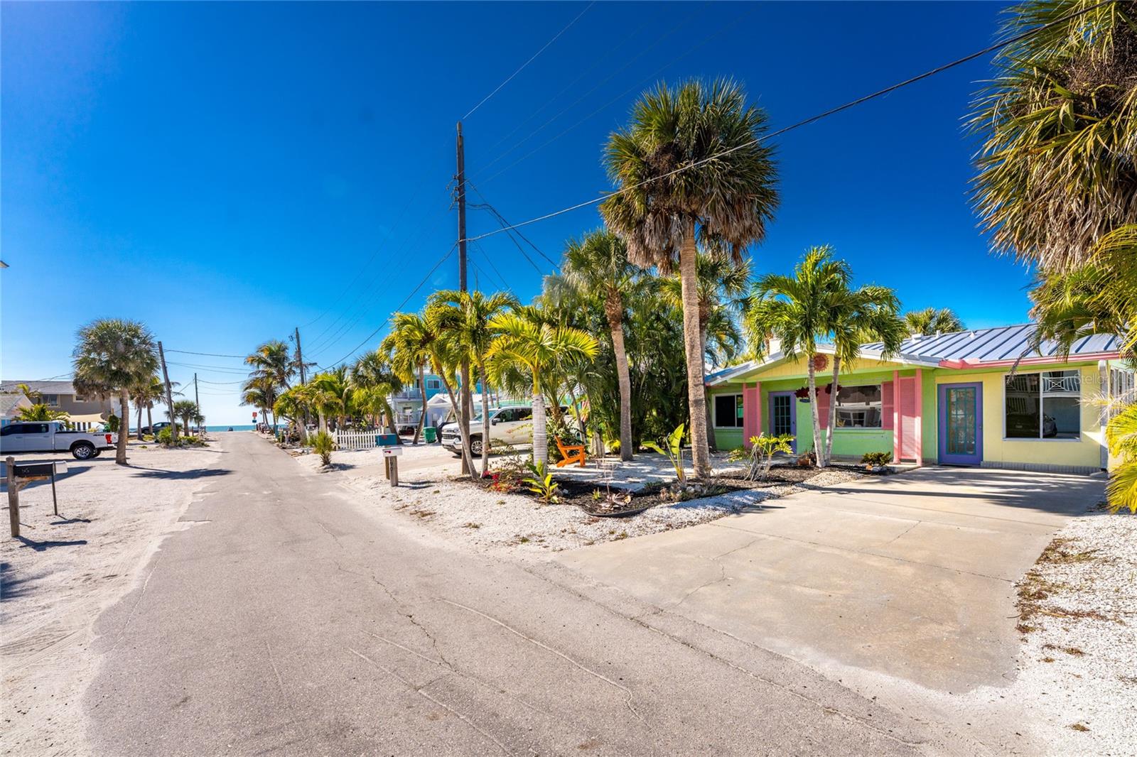 S J CHADWICKS - Residential