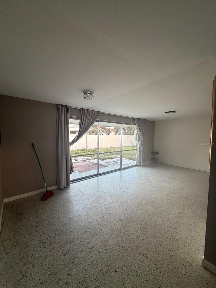 CLEARWOOD SUB 6TH ADD - Residential