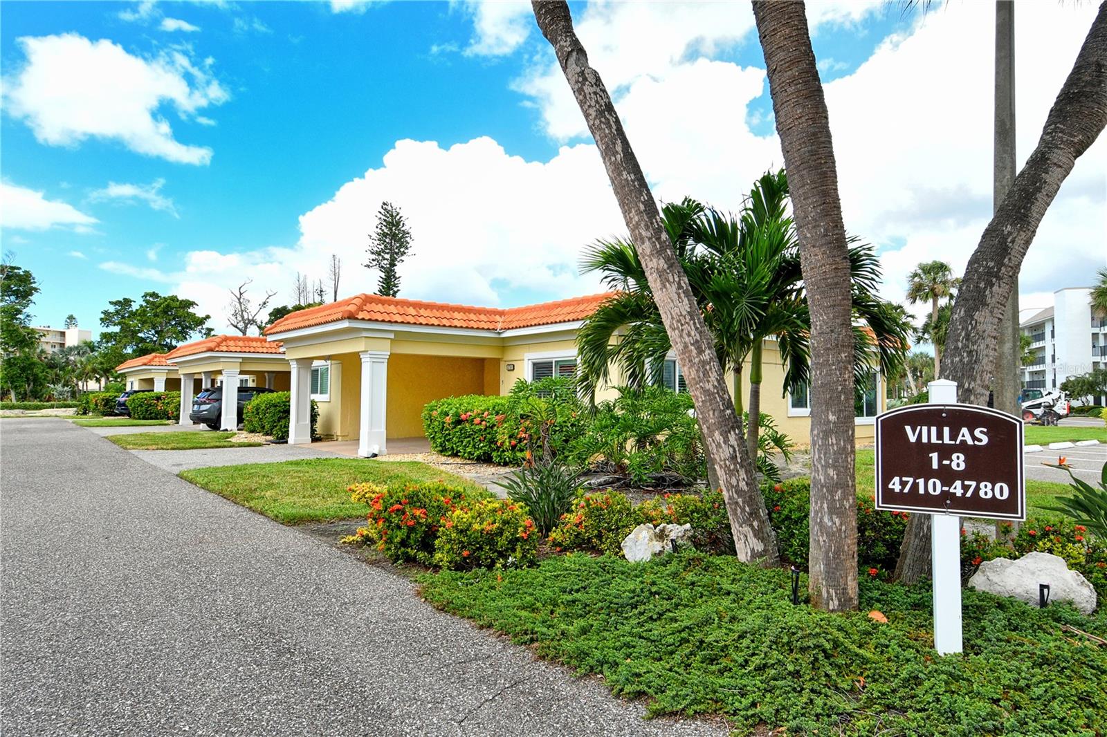 4750 GULF OF MEXICO DRIVE Villa 8