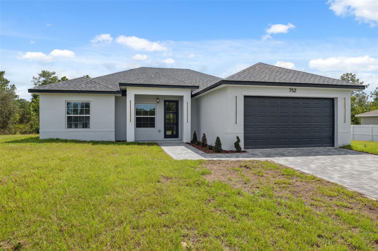 752 MARION OAKS MANORS