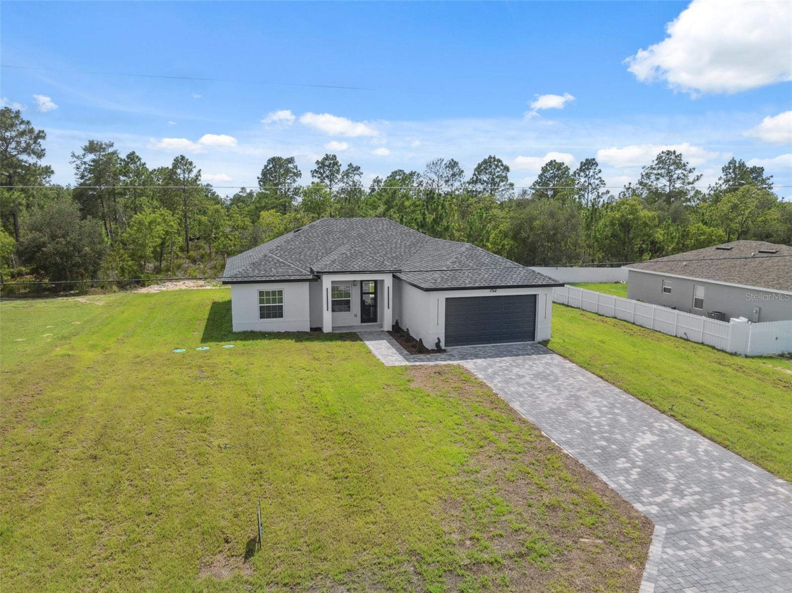 752 MARION OAKS MANORS