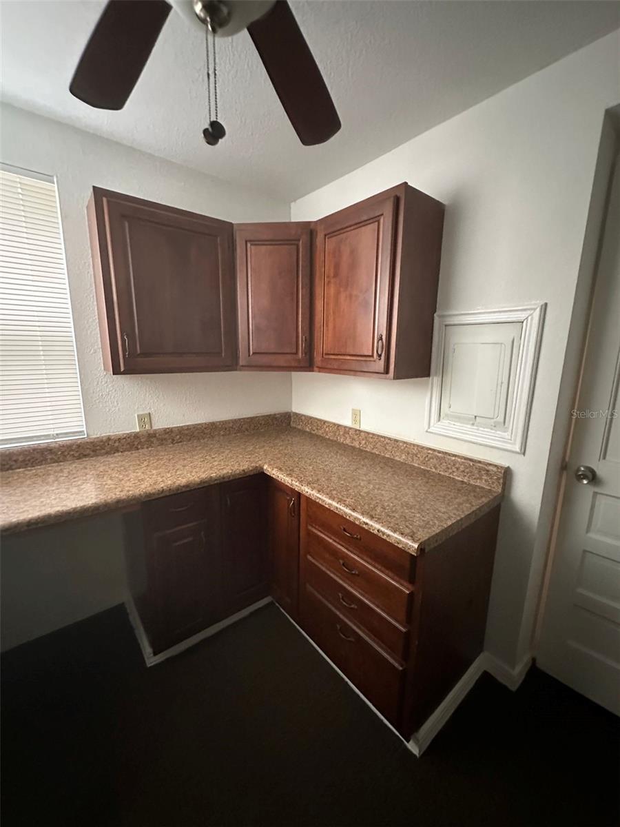 ONEAL & OSBORNS ADD - Residential Lease