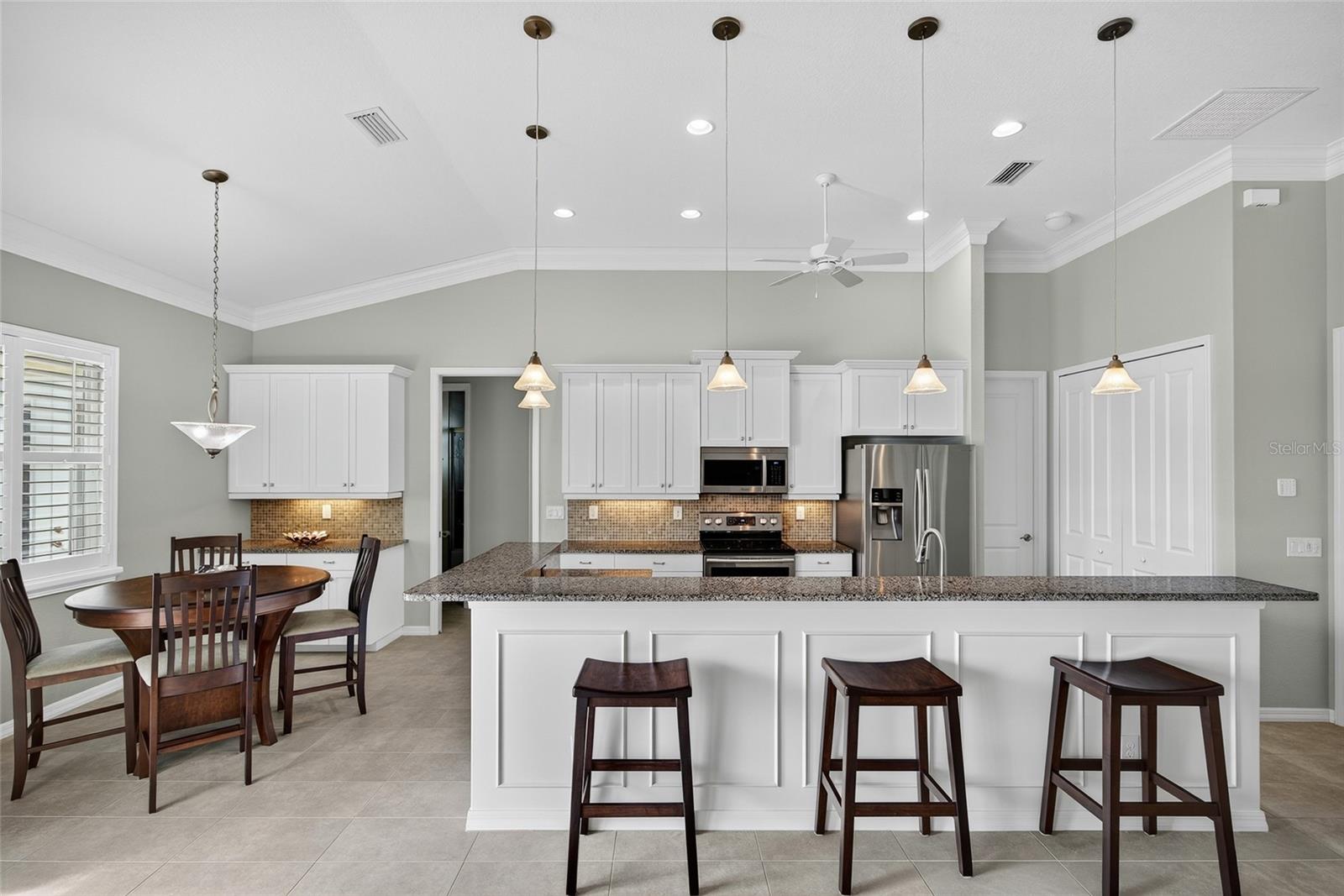 MCCALL LAKE - Residential