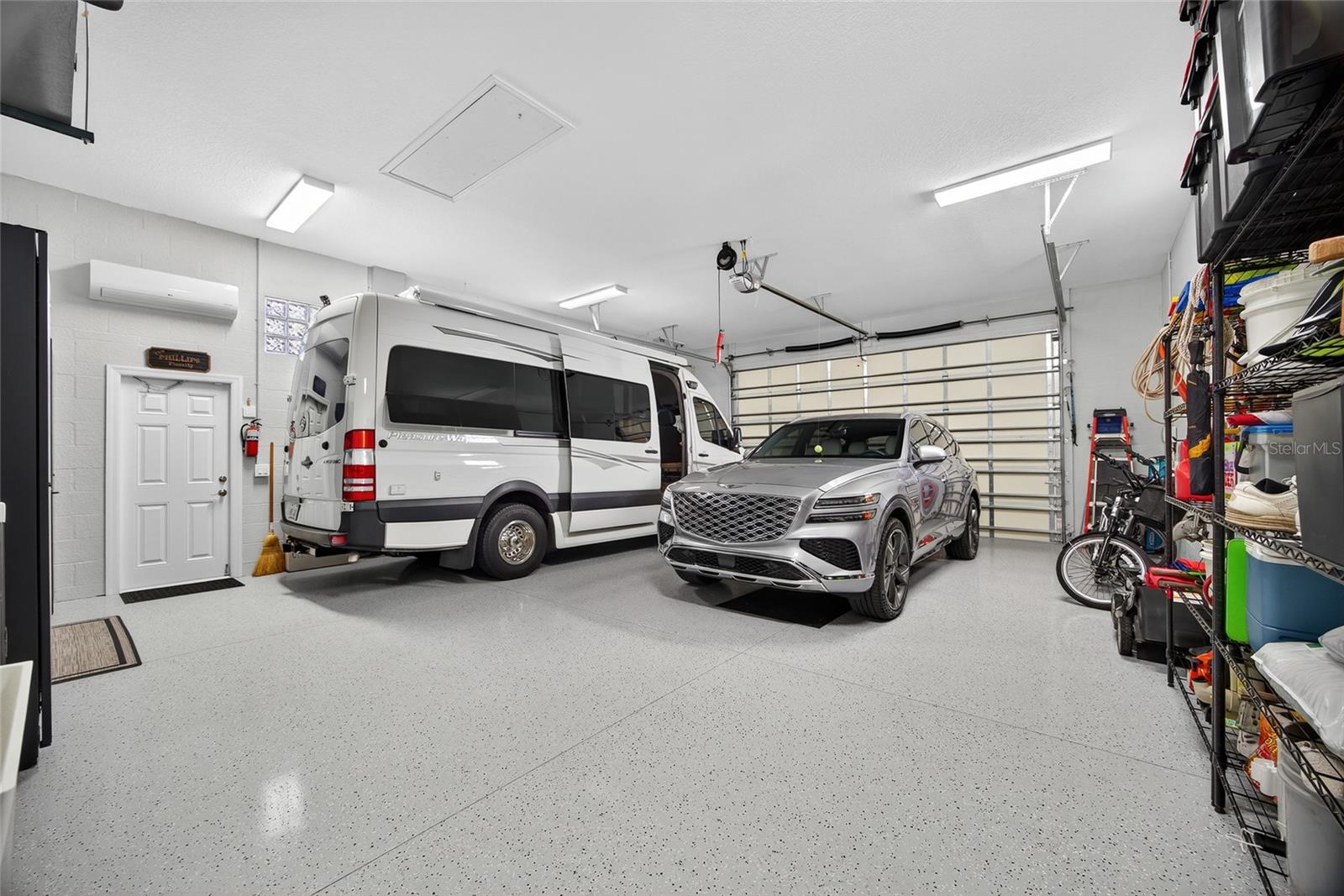 MCCALL LAKE - Residential