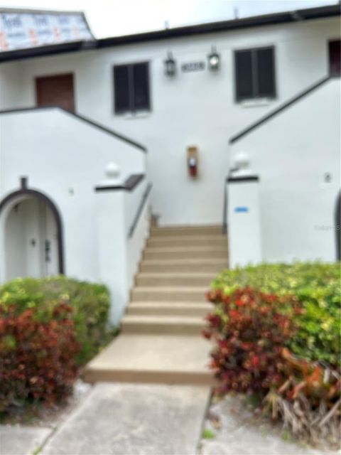 2462 KINGFISHER LANE J203 CLEARWATER FL 33762