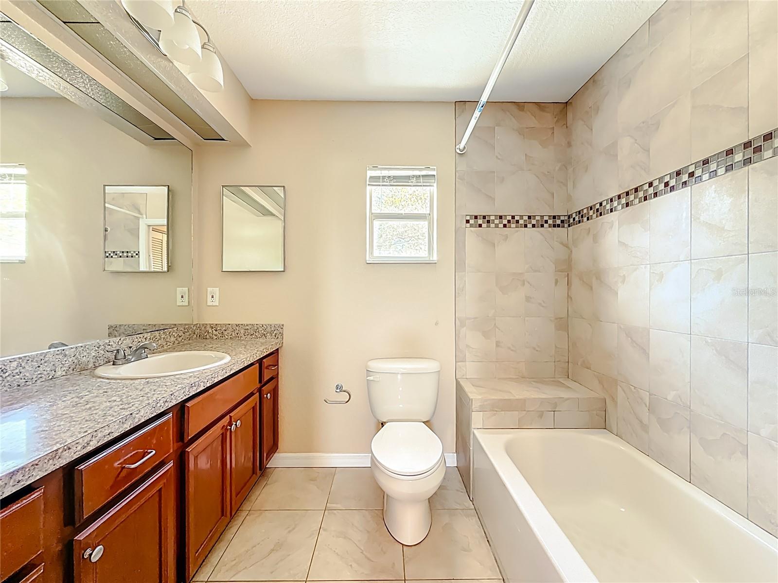 BON CREEK PARK - Residential