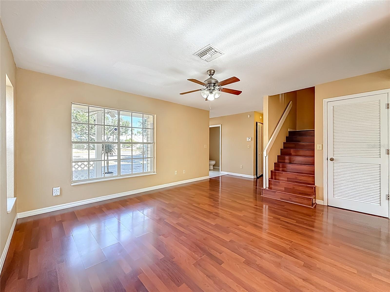 BON CREEK PARK - Residential