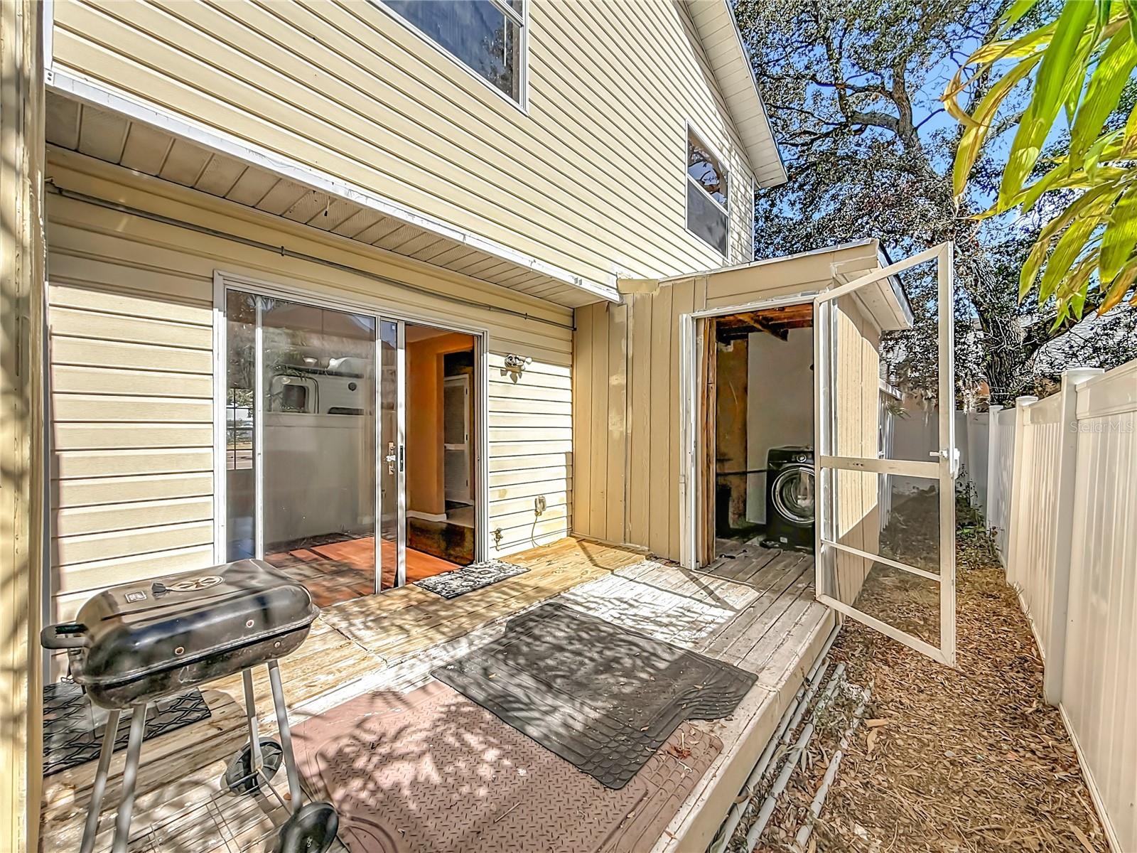 BON CREEK PARK - Residential