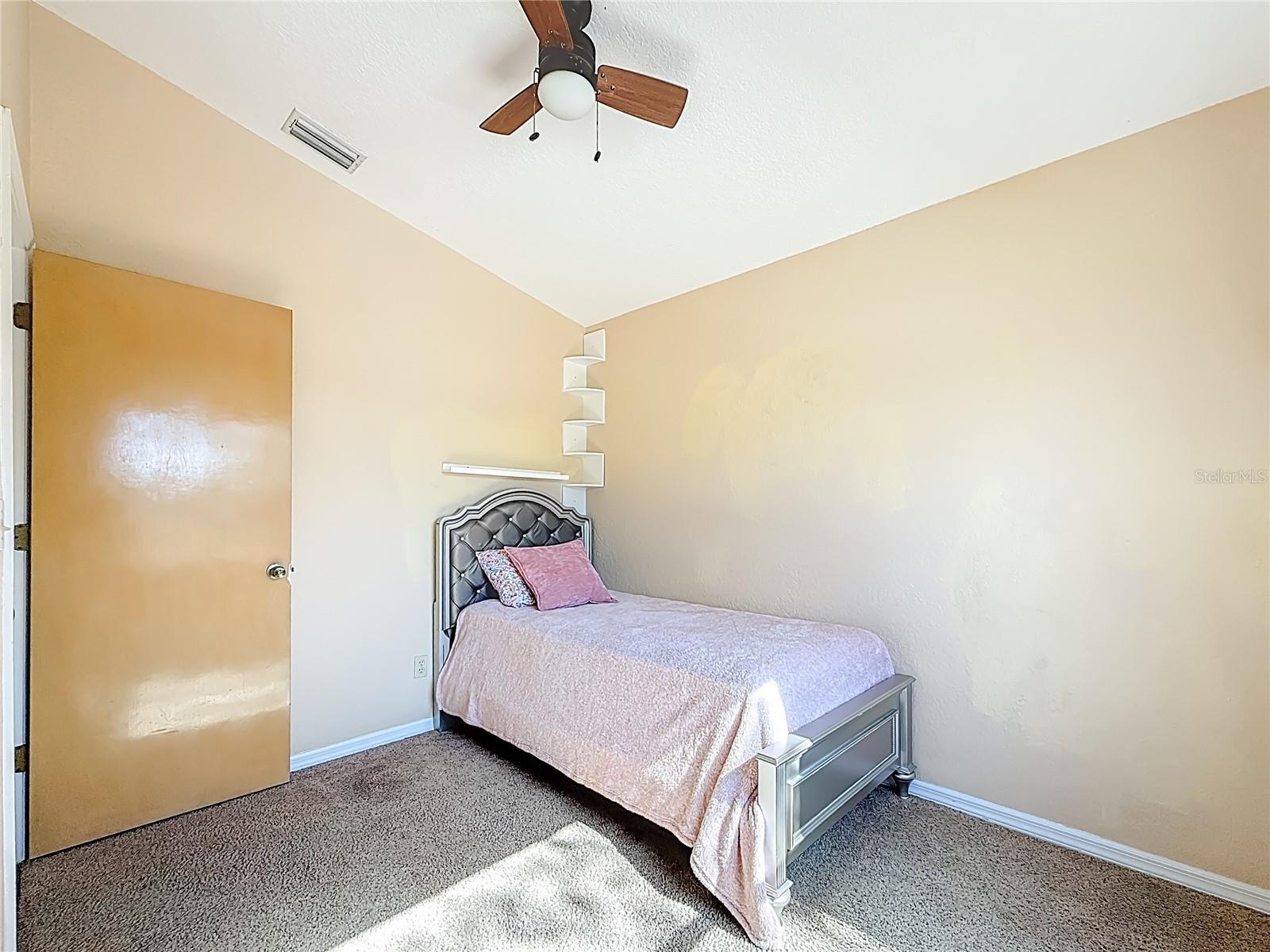 BON CREEK PARK - Residential