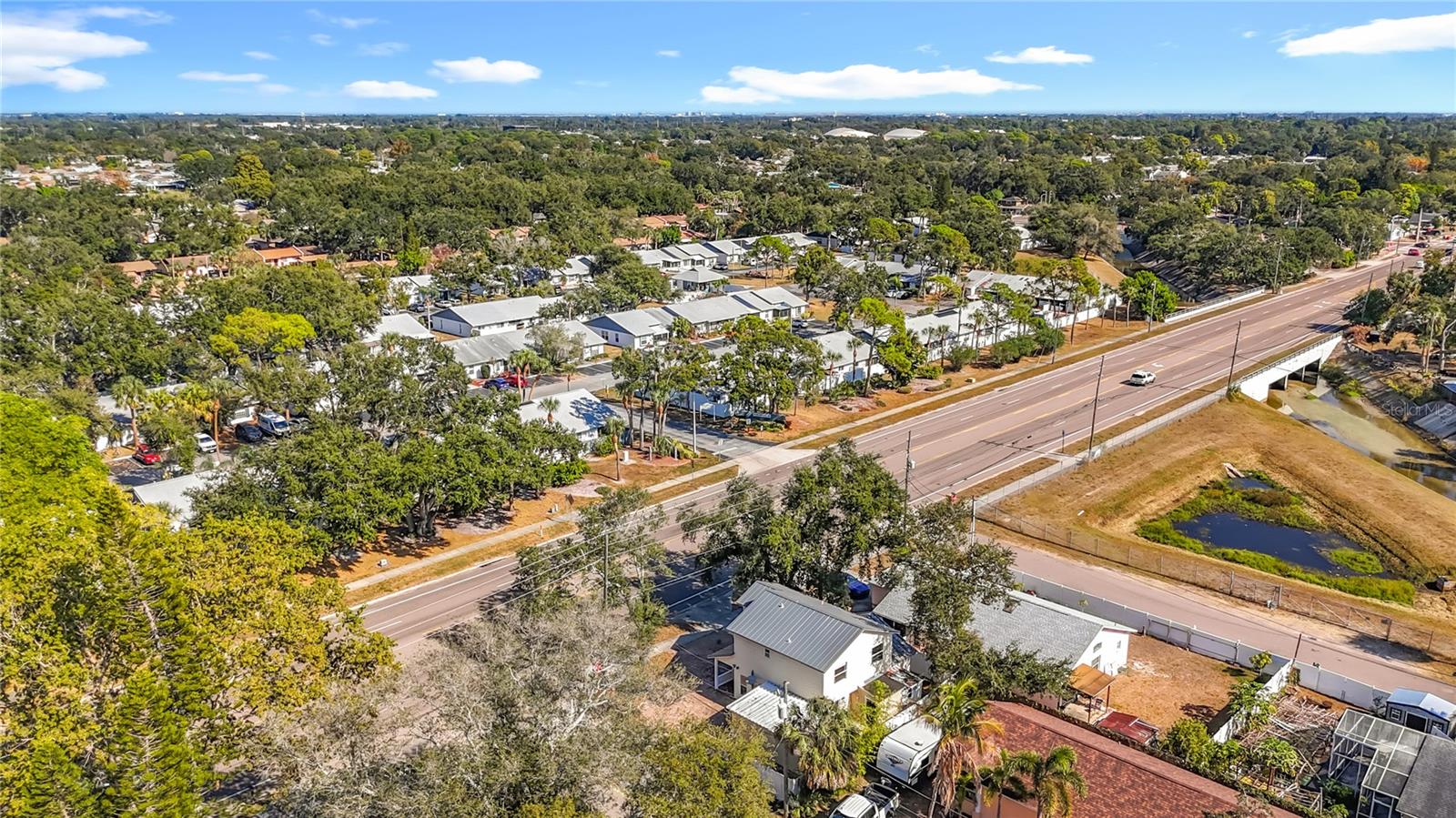 BON CREEK PARK - Residential