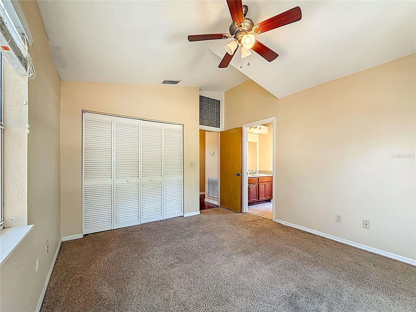 BON CREEK PARK - Residential