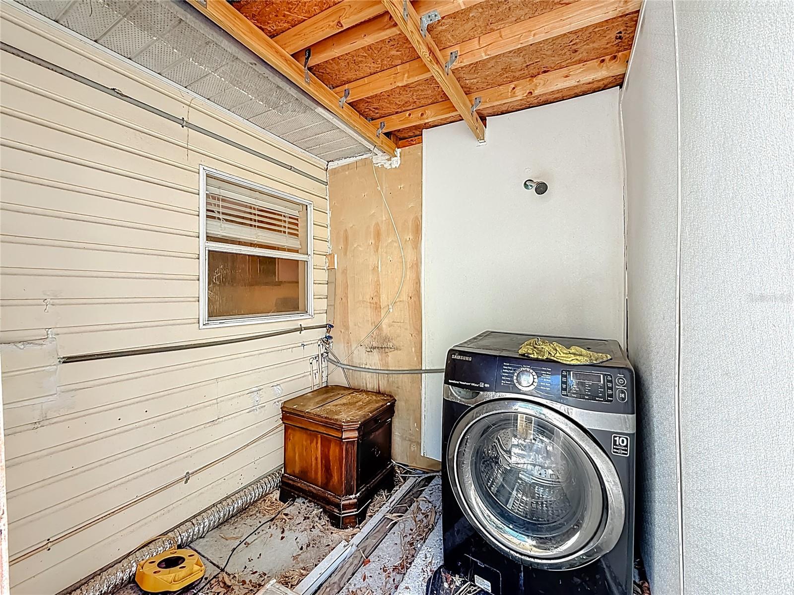 BON CREEK PARK - Residential