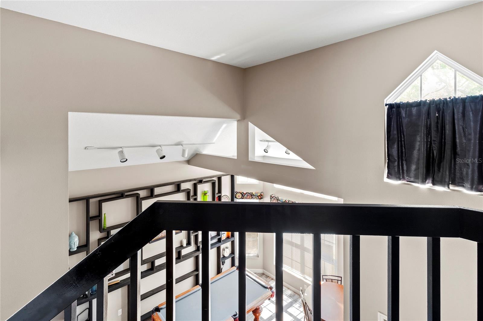CAPE TOWN VILLAGE - Residential Lease