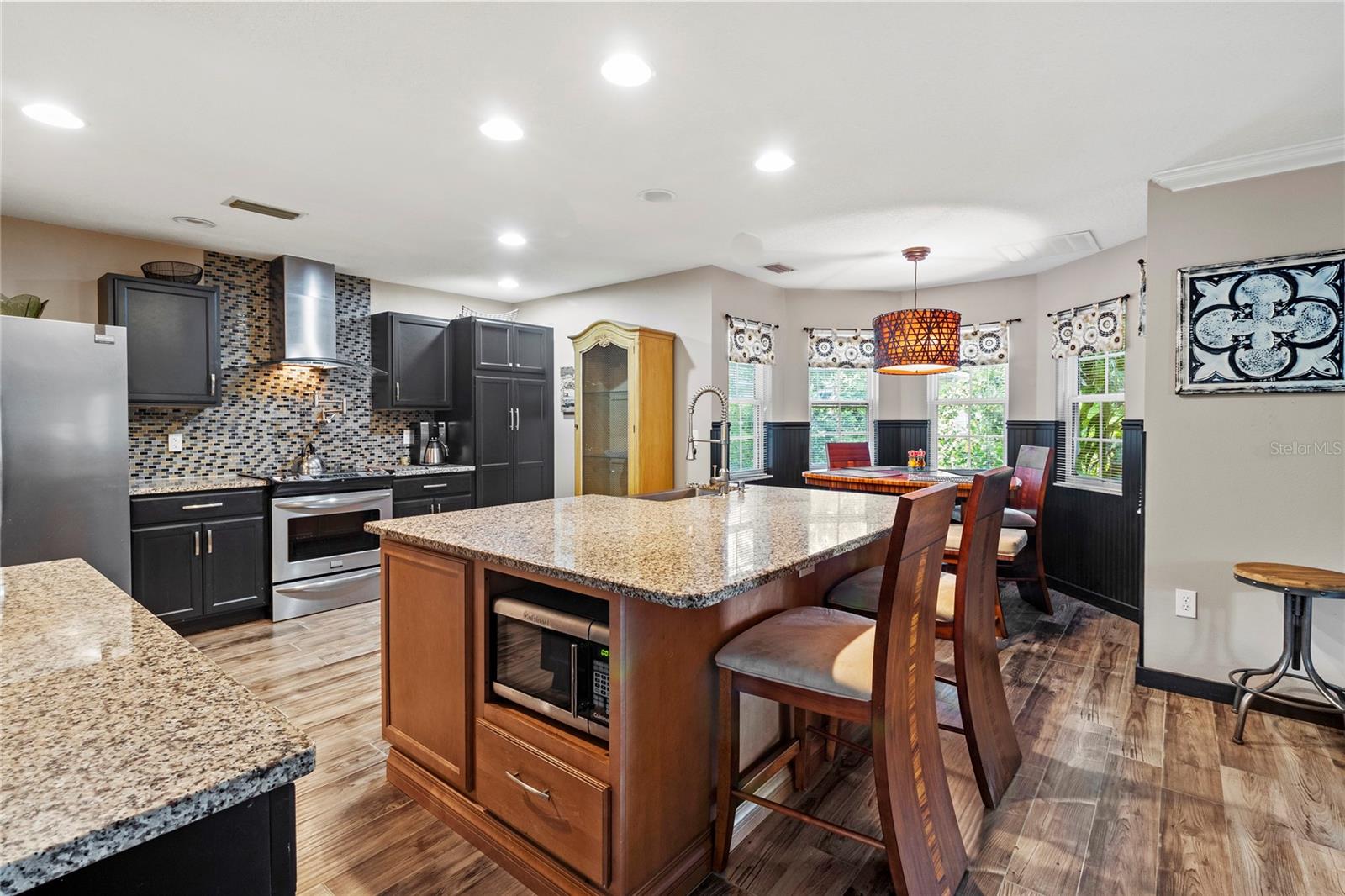 CAPE TOWN VILLAGE - Residential Lease