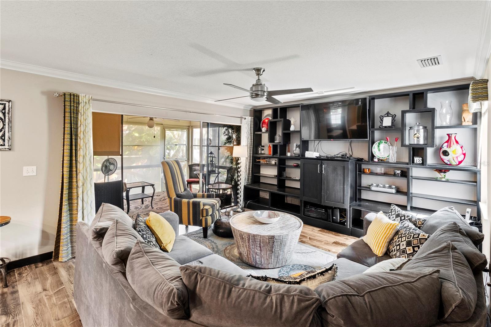 CAPE TOWN VILLAGE - Residential Lease