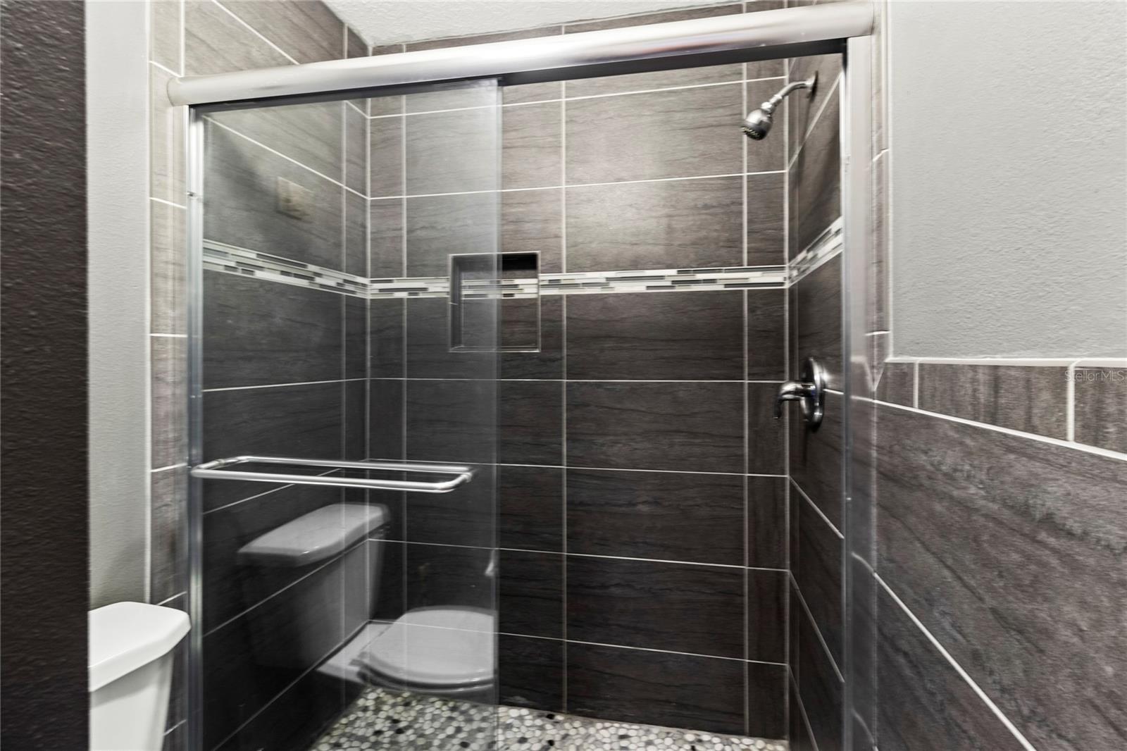CAPE TOWN VILLAGE - Residential Lease