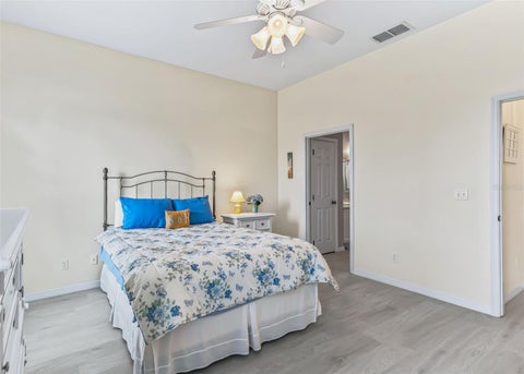 Tiny photo for 12223 SE 175th Loop, Summerfield, FL 34491 (MLS # G5118749)