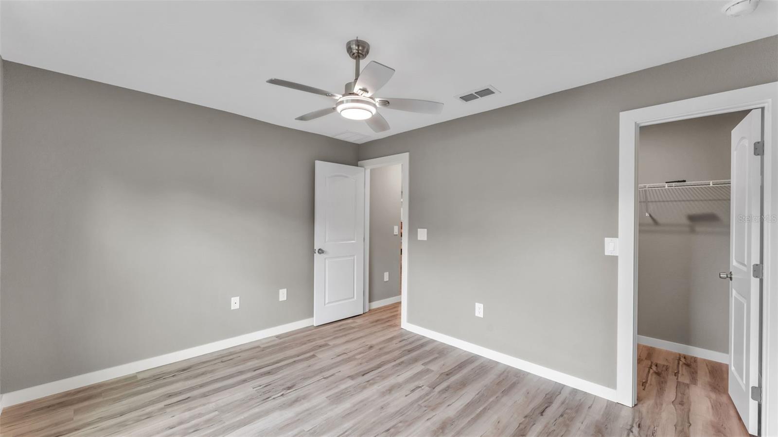 J.H. JOHNSONS - Residential